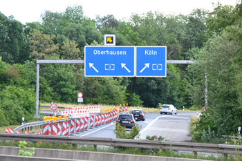 A3 Vollsperrung Bundesautobahn Erneuerung Fahrbahndecke Sanierung Asphalt Duisburg Kaiserberg Wedau Breitscheid 48