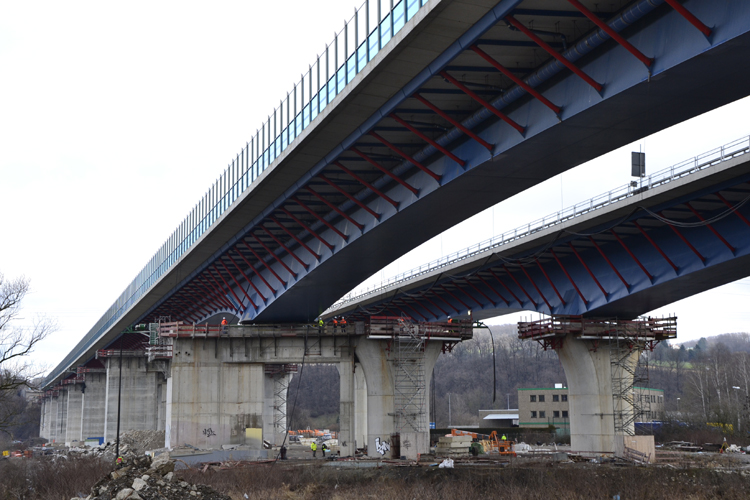 A45 Autobahn Lenntalbrücke Verschub Überbau Hilfspfeiler Hagen 29