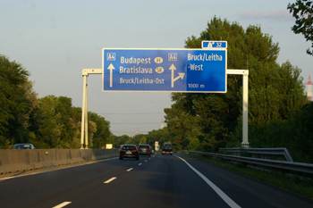 A4 Ostautobahn Wien Budapest Preburg Bratislava Nickelsdorf Bruck an der Leitha 156