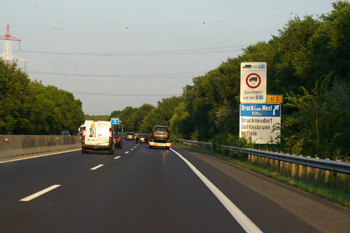 A4 Ostautobahn Wien Budapest Preburg Bratislava Nickelsdorf Bruck an der Leitha 157