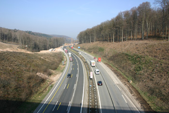 Autobahn Frankfurt - Würzburg Spessartaufsteig Weibersbrunn Kauppenaufstieg Aschaffquelle 50