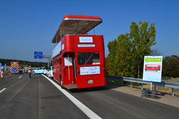 Autobahn Köln - Aachen Düren Kerpen Autobahnneubau Verkehrsfreigabe Autobahneinweihung Doppeldeckerbus 07