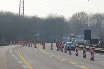 Autobahnpolizei Rheinbrücke Duisburg Neuenkamp Verkehrskontrolle 64