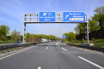 Bundesautobahn A59 Duisburg Meiderich Brand Brücken Schaden Sperrung 37
