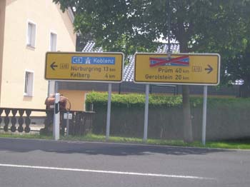 Bundesautobahn A 1 Gerolstein - Kelberg Beschilderung 51