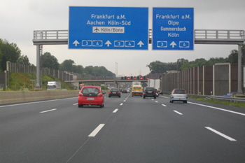 Bundesautobahn A 3 Köln Ostring Dellbrück höchste Verkehrsstärke 83