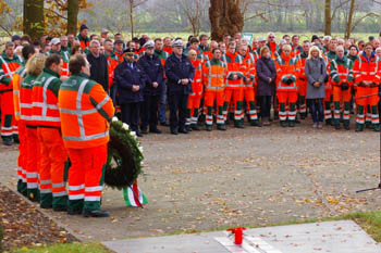 Gedenkfeier für verunglückte Straßenwärter Tungerlo-Capellen bei Gescher A31 06