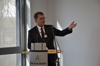 Gunther Adler, Geschäftsführer Personal der Autobahn GmbH,