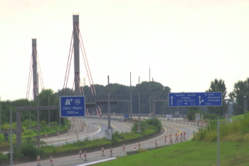 Autobahnbrücke A1 Leverkusen Köln-Merkenich Rheinbrücke Vollsperrung 60
